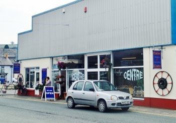 Emlyn Antique and collectables